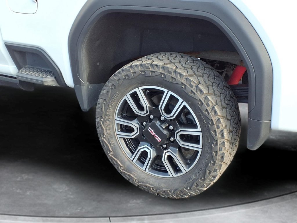 Used 2023 Summit White GMC AT4 image 22