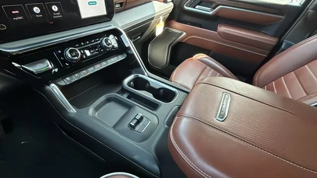 Used 2025 Downpour Metallic GMC Denali Ultimate image 15