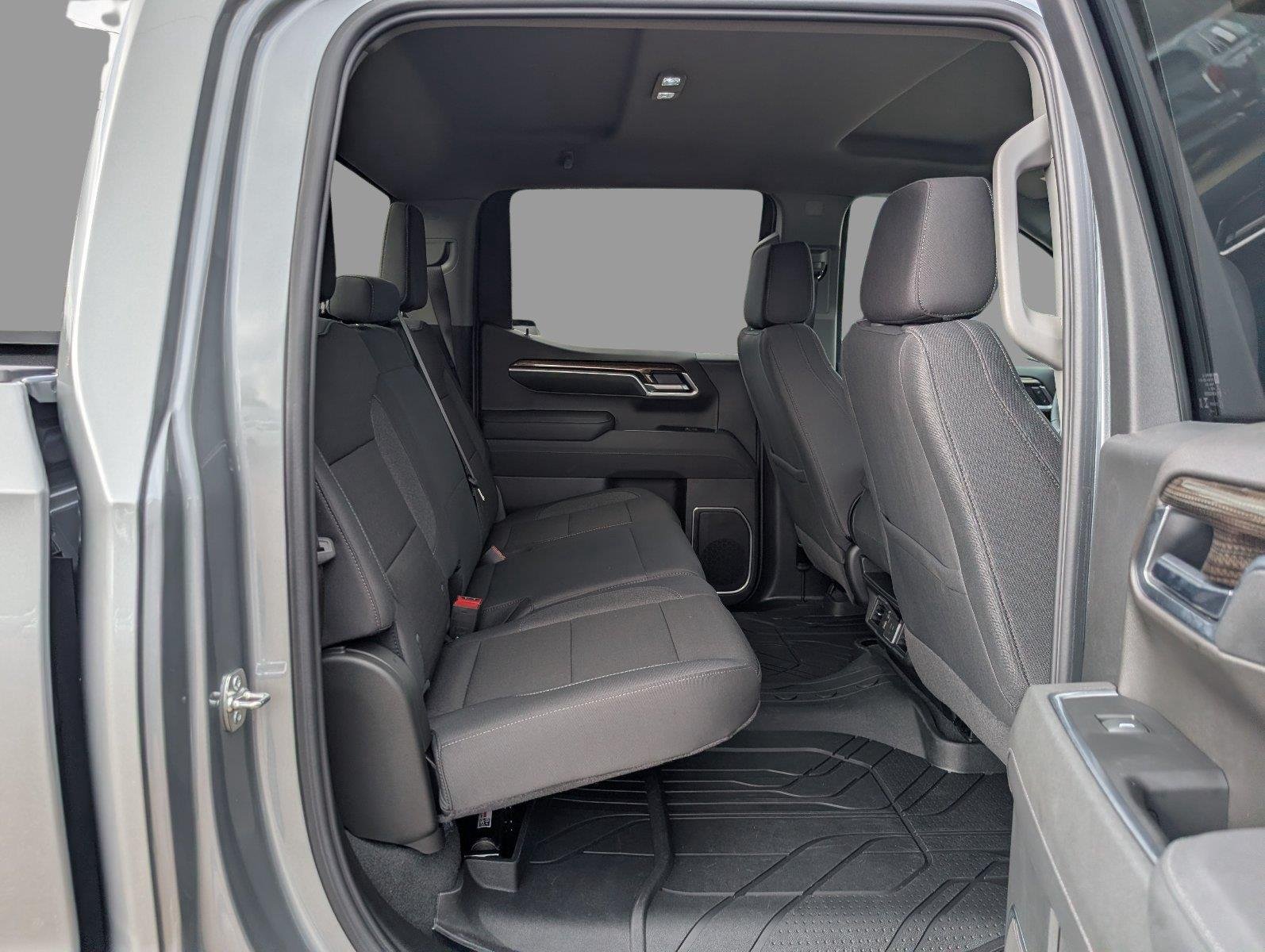 Used 2026 Sterling Gray Metallic Chevrolet RST image 18