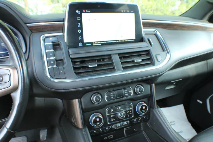 Used 2023 BLACK Chevrolet High Country image 13