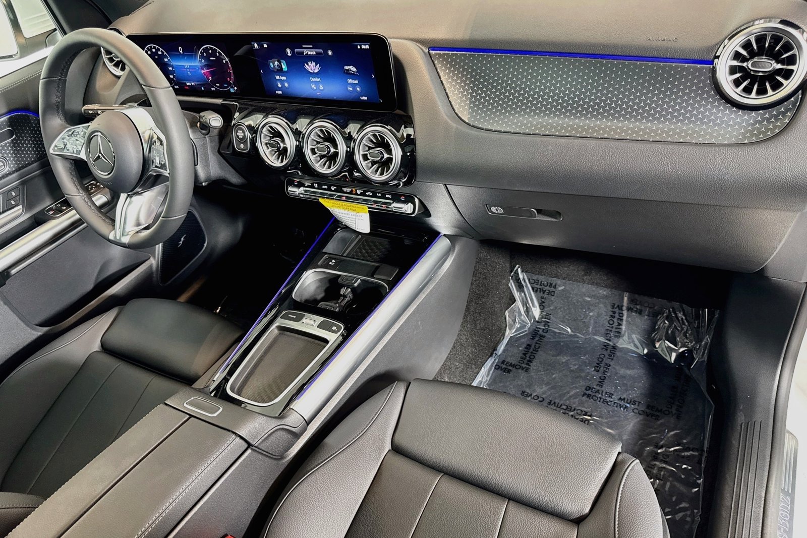 New 2026 Polar White Mercedes-Benz GLA 250 image 27