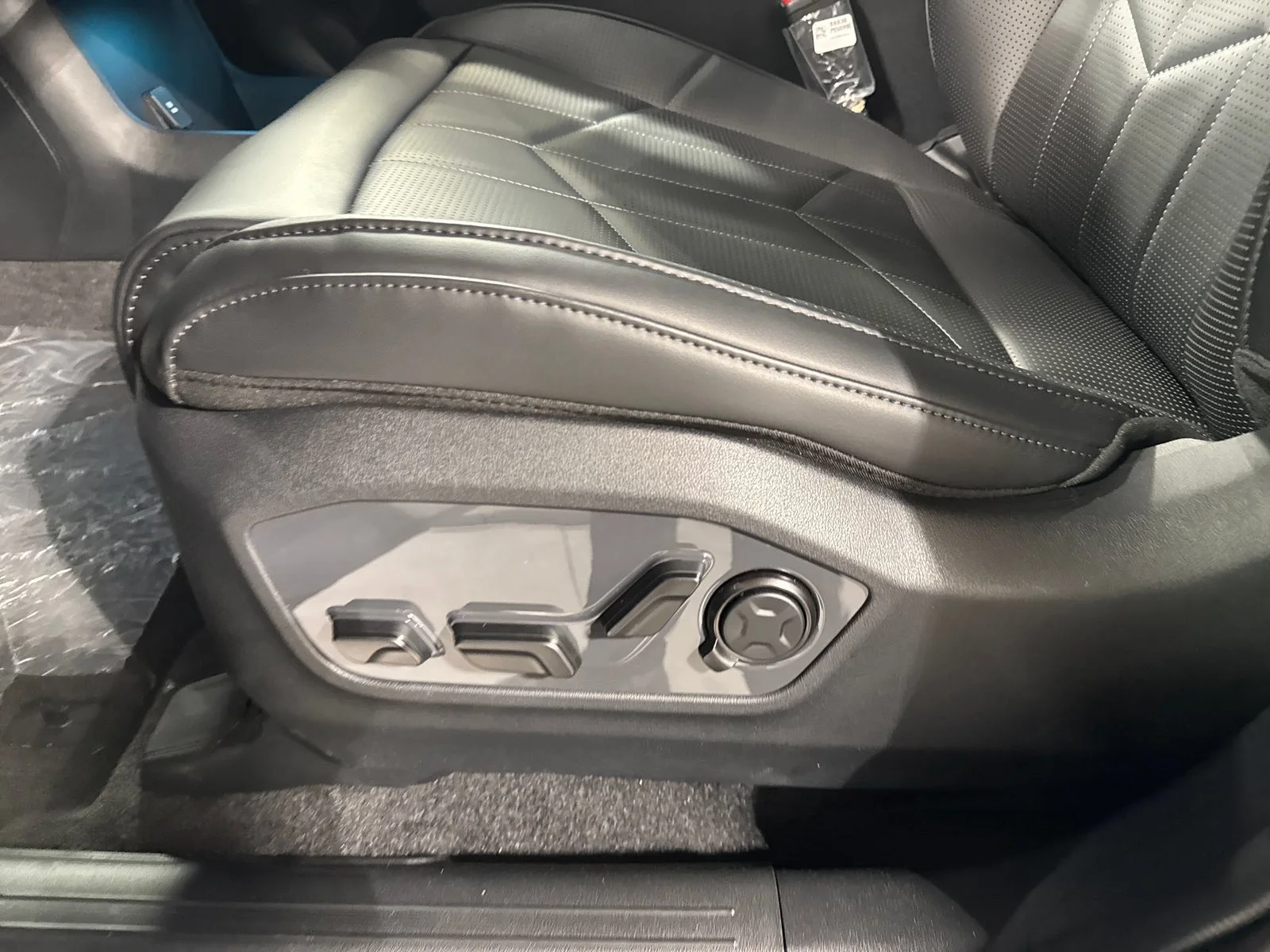 New 2027 Ebony Black Kia X-Line SX Prestige image 12