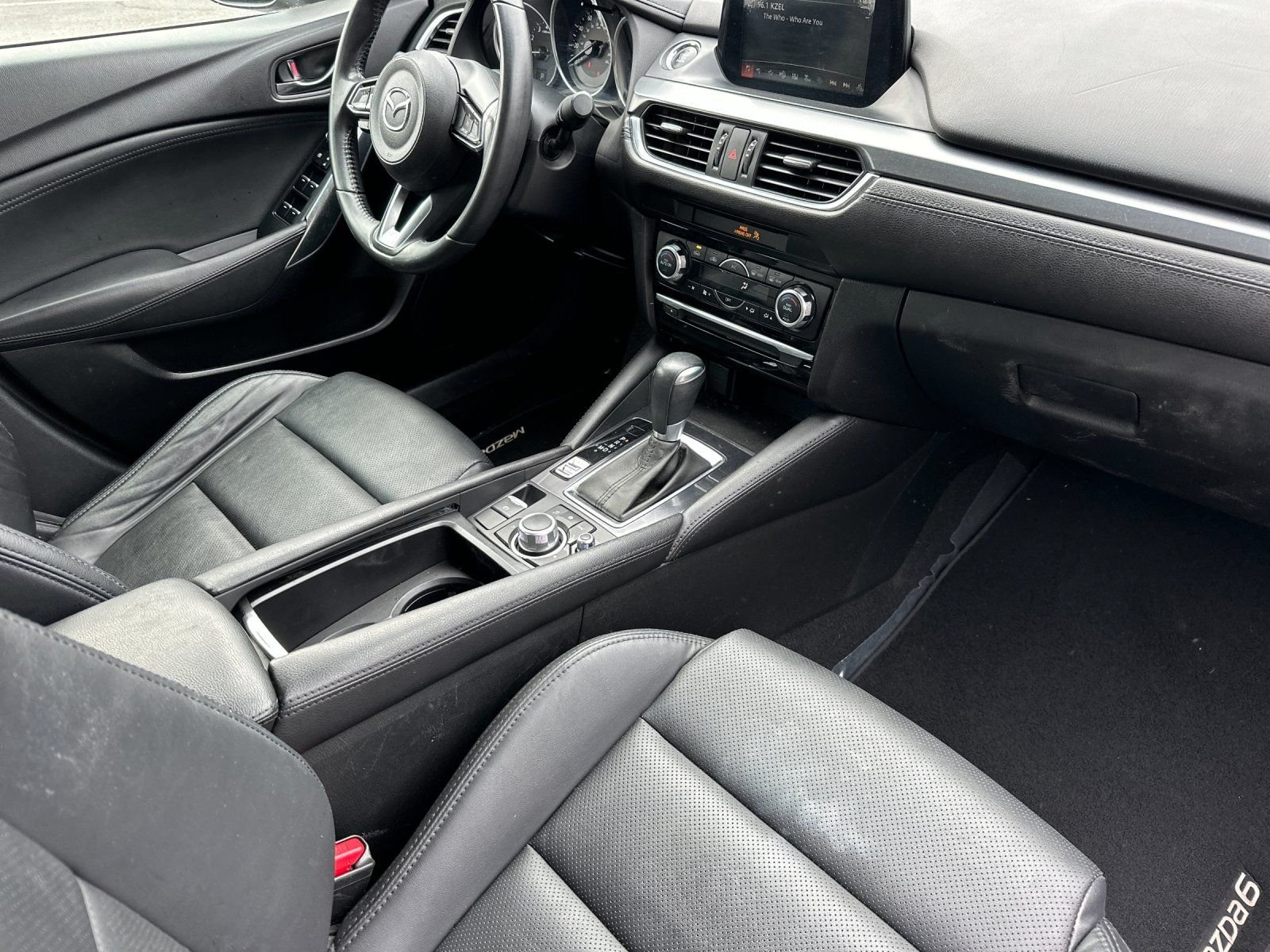 Used 2017 Silver Mazda Touring image 15