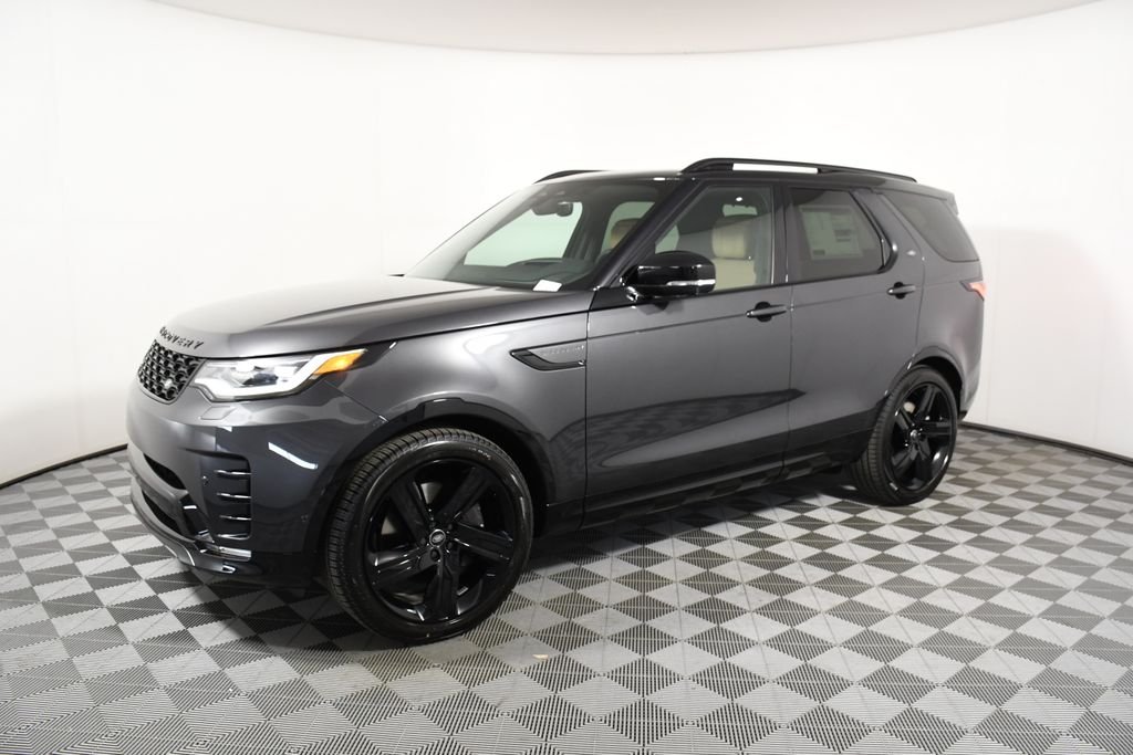 Used 2025 Land Rover Discovery Dynamic SE with VIN SALRL4EU9S2511711 for sale in Richfield, Minnesota