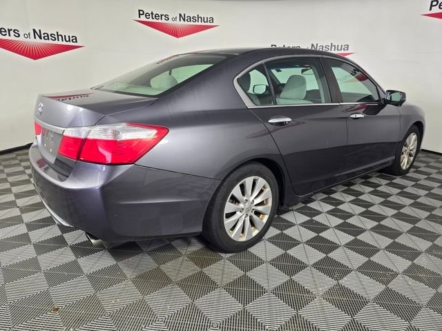 Used 2013 Modern Steel Metallic Honda EX image 8