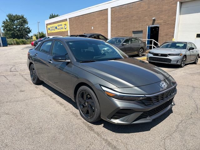 New 2026 Gray Hyundai SEL Sport image 38