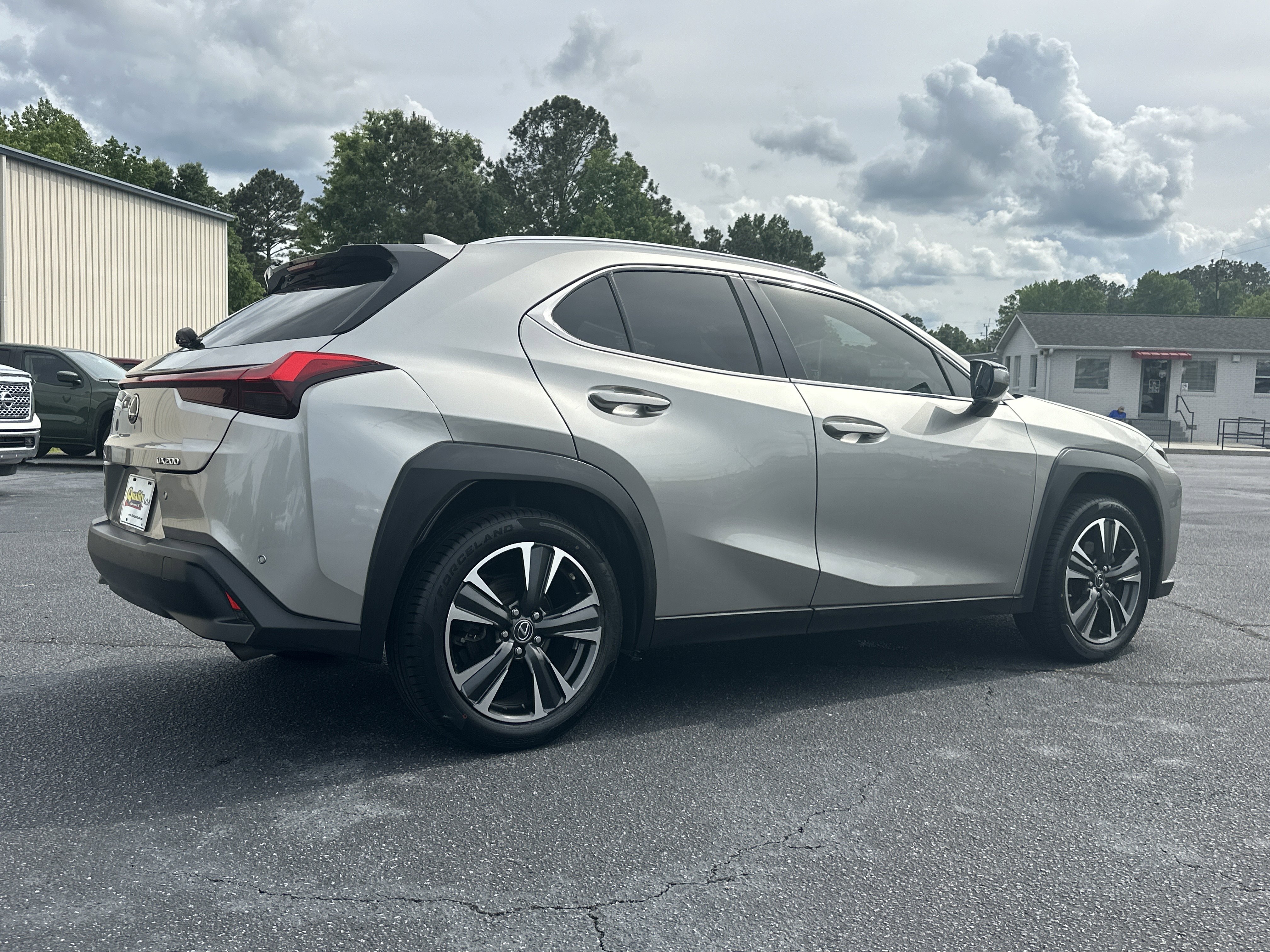 Used 2022 ATOMIC SILVER Lexus UX 200 image 8