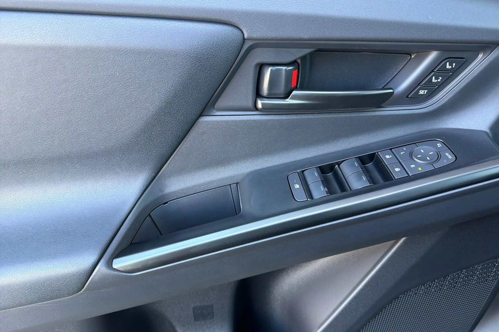 New 2026 Heavy Metal with Midnight Black Metallic roof Toyota Limited image 11