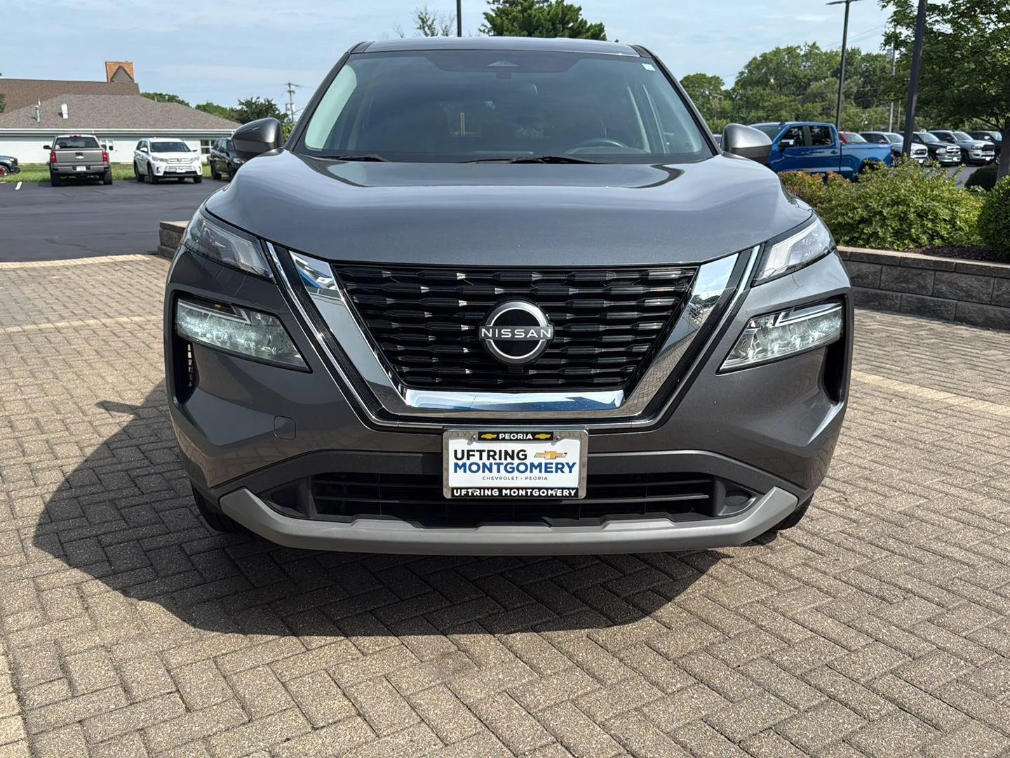 Used 2023 Gun Metallic Nissan SV image 8