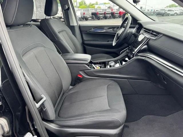 Certified Used 2022 Black Jeep Laredo image 14