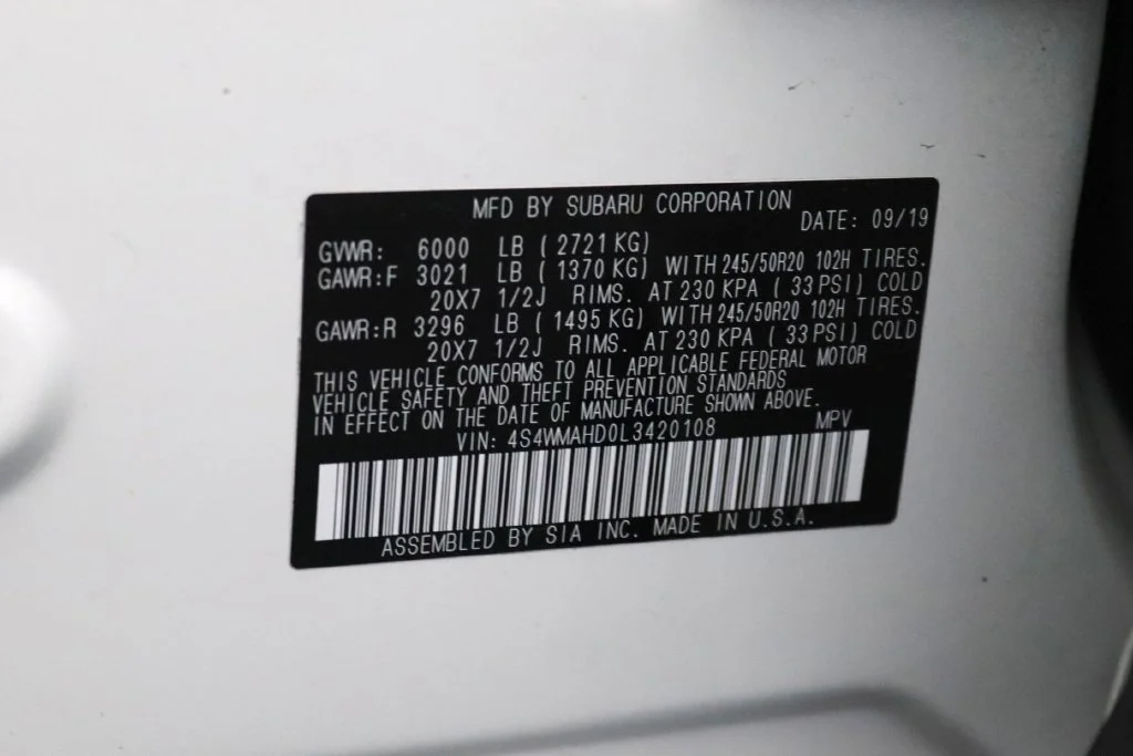 Used 2020 White Subaru Premium image 37
