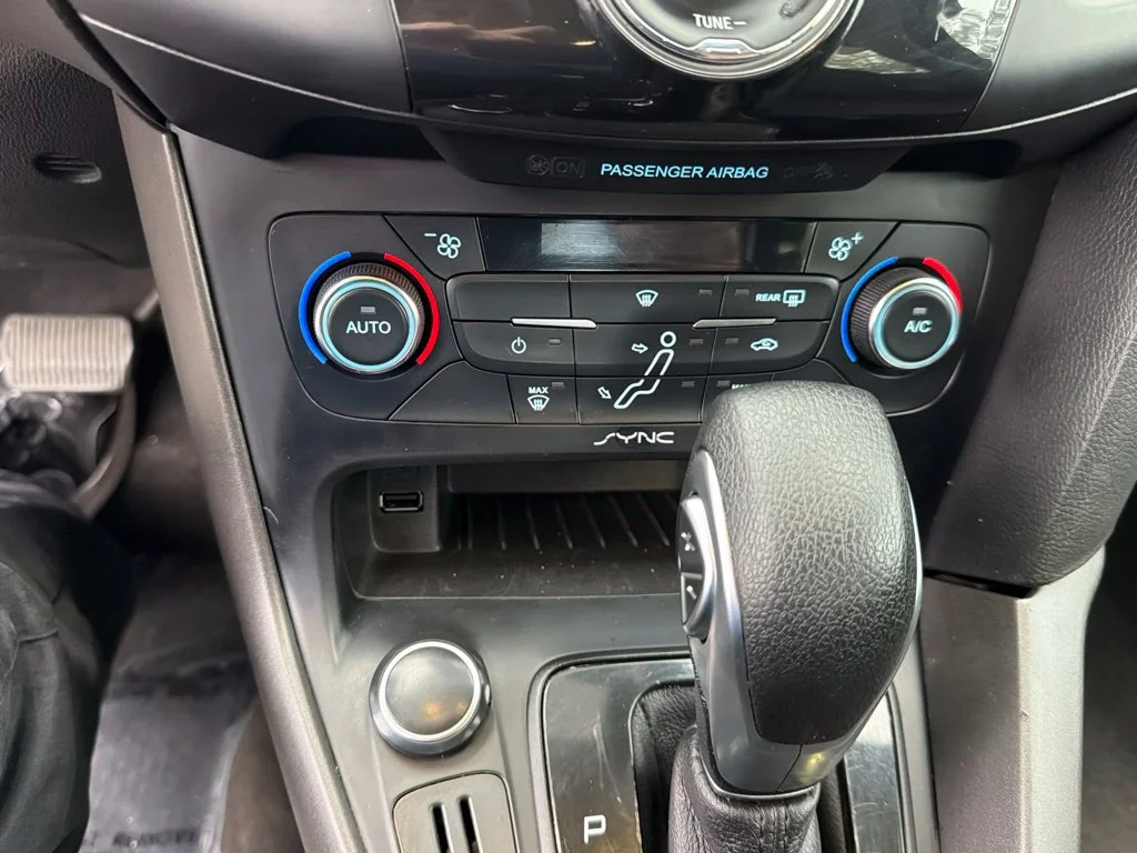 Used 2017 Black Ford SEL image 16