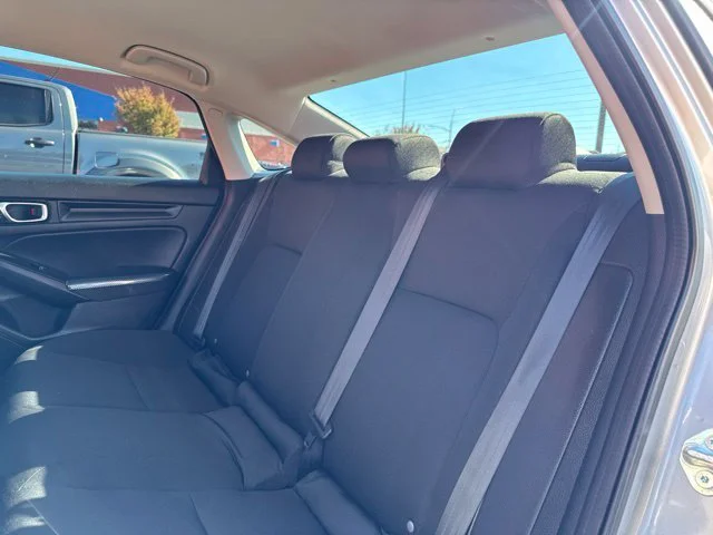 Used 2023 Silver Honda LX image 24