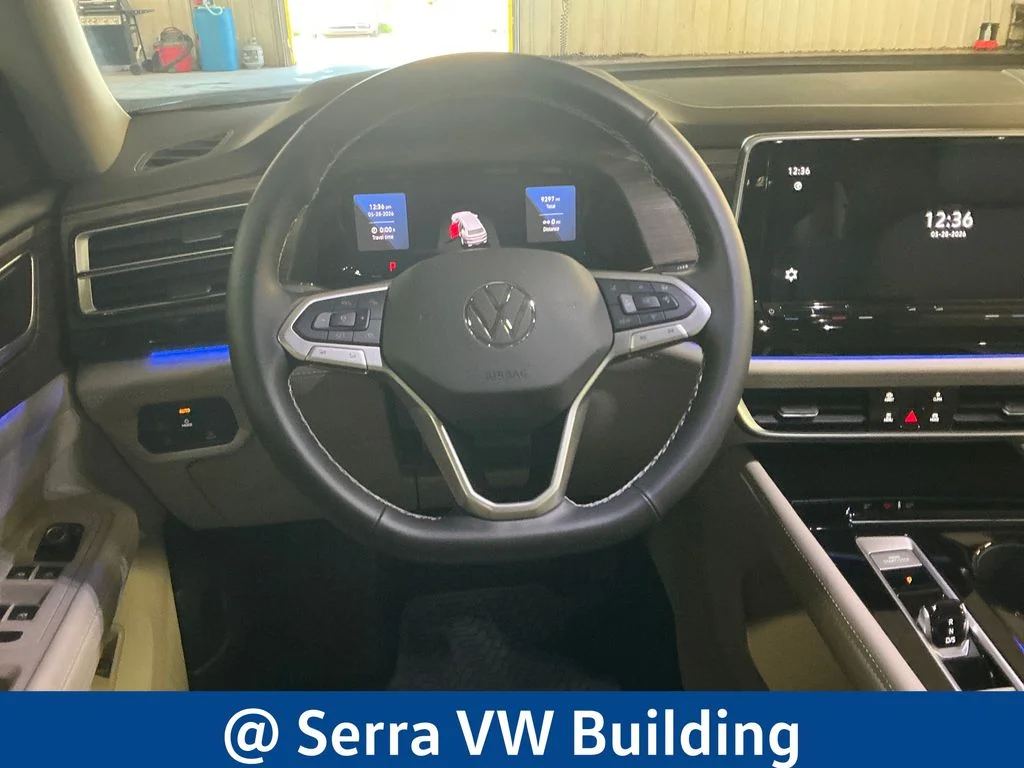 Used 2025 Blue Volkswagen 2.0T SEL image 19