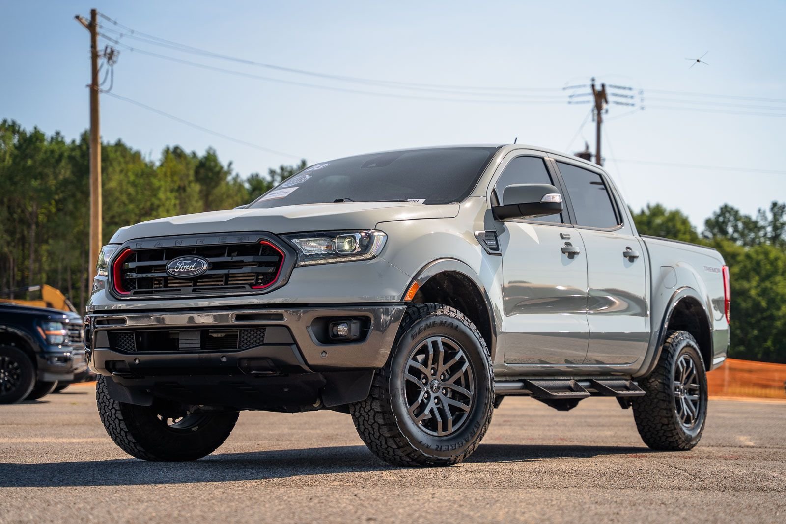 Used 2023 Green Ford Lariat image 4