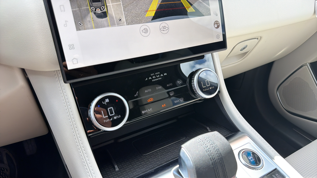 2026 Jaguar F-Pace R-Dynamic S - Photo 26