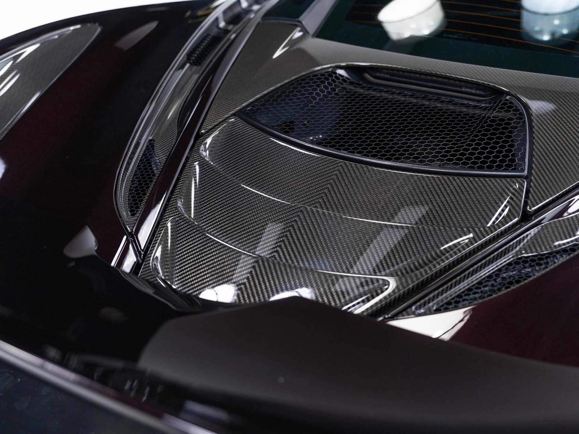 Used 2018 Quartz McLaren Luxury image 79