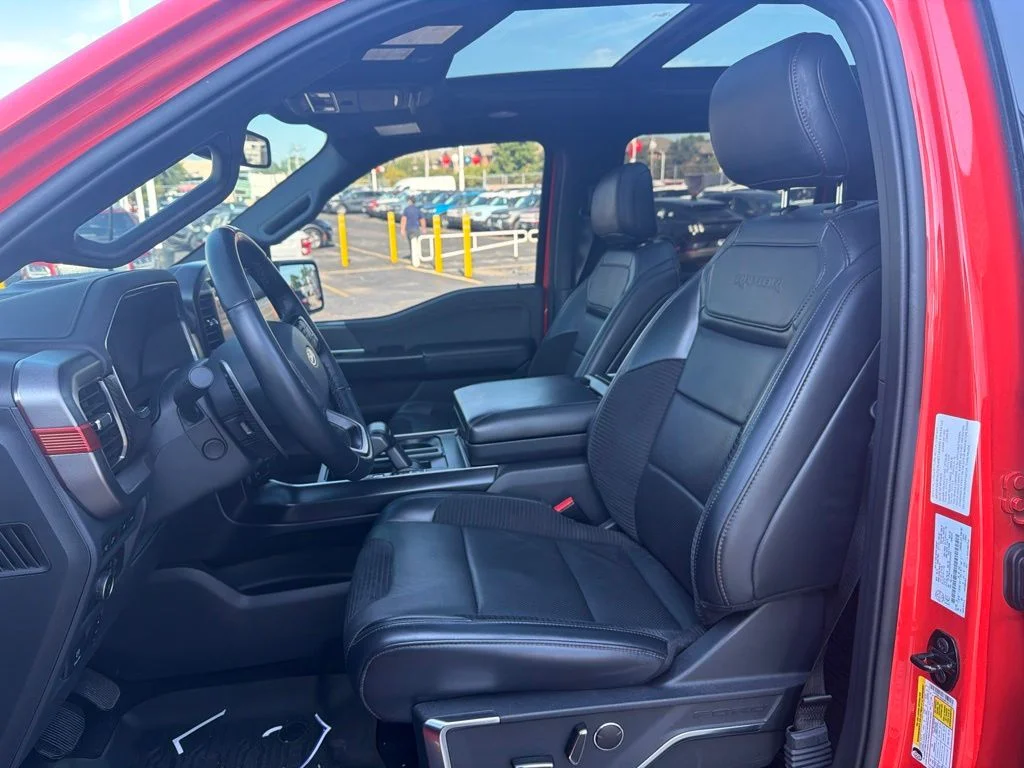 Used 2022  Ford Raptor image 8
