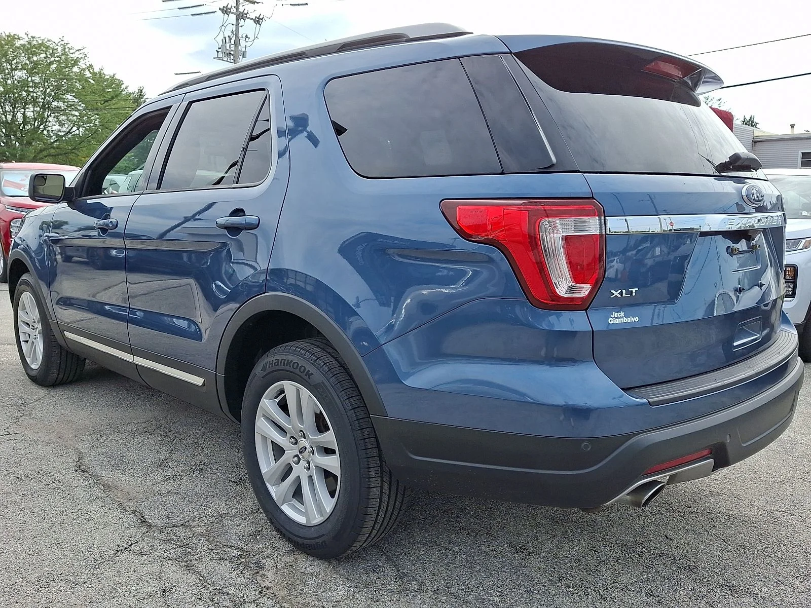Used 2018 Blue Ford XLT image 4