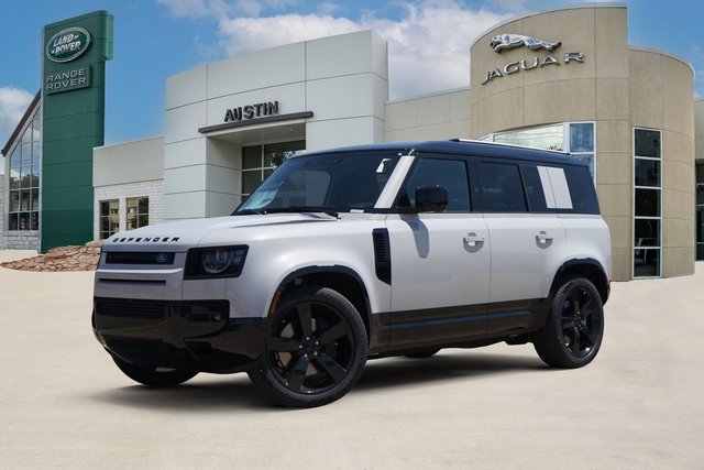 2026 Land Rover Defender 110 X-Dynamic SE