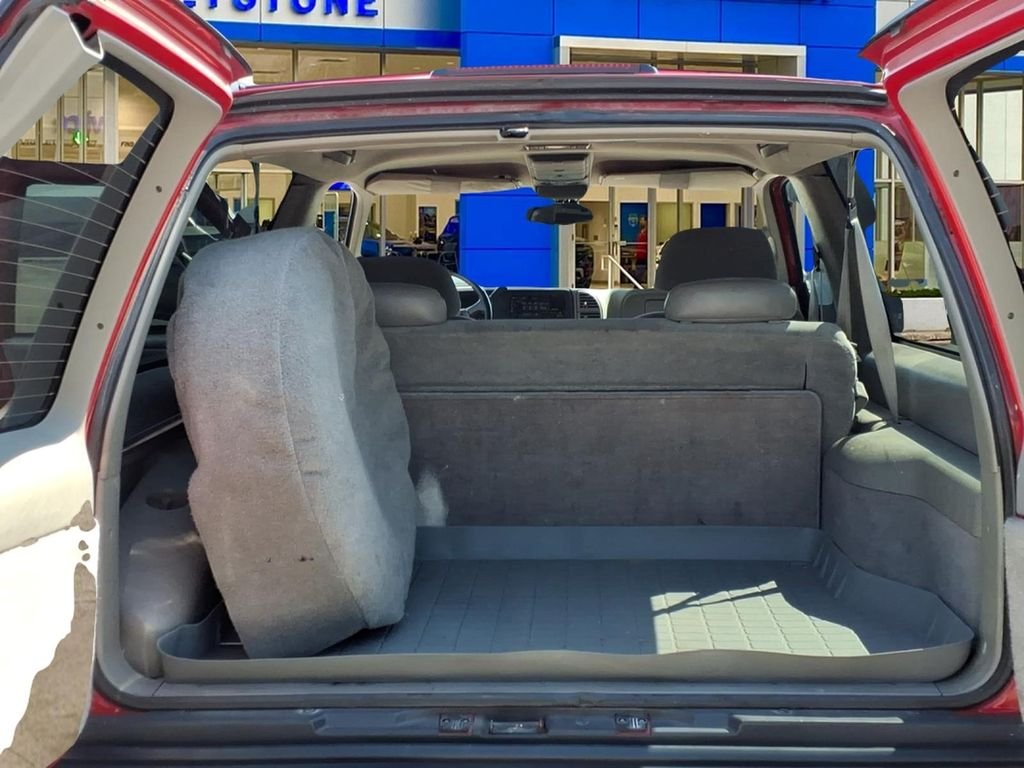 Used 1997 Victory Red Chevrolet  image 26