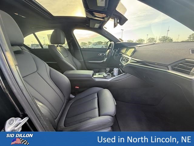 Used 2021 Black Sapphire Metallic BMW 330i xDrive image 22