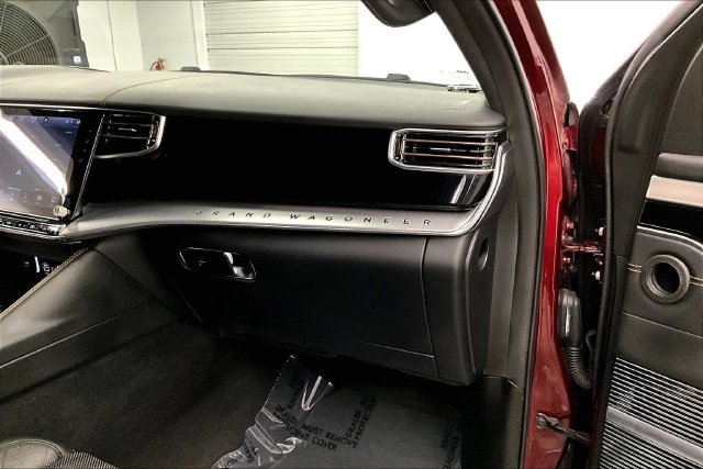 Used 2023 Velvet Red Pearlcoat Jeep Series III image 19