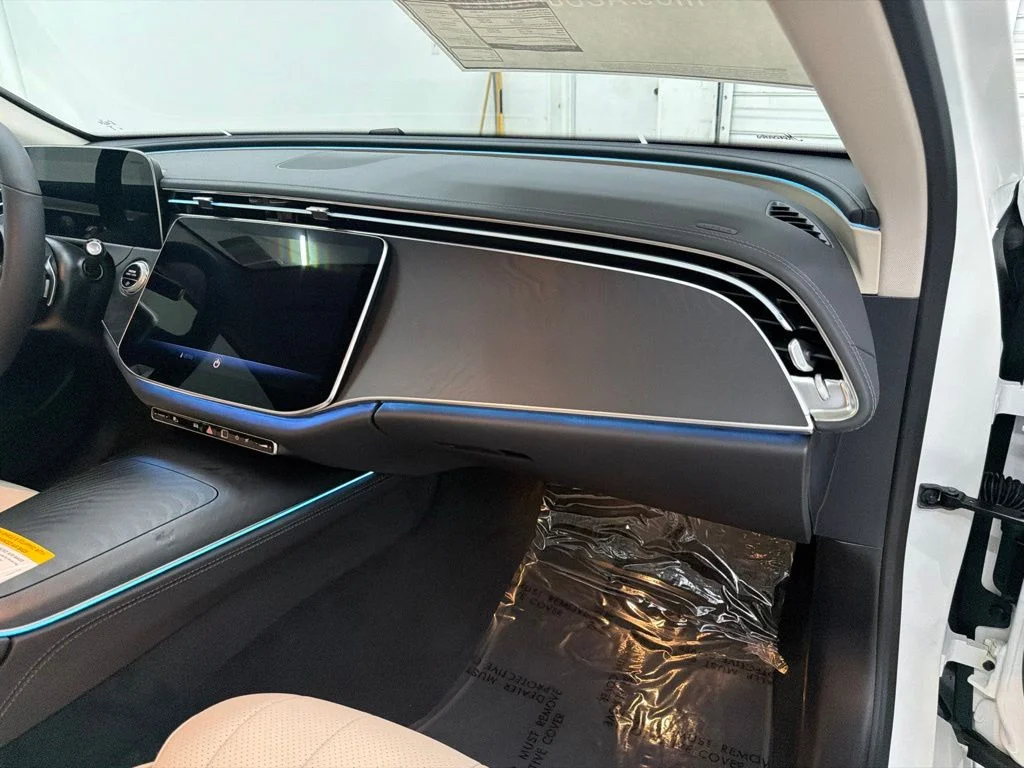 New 2027 White Mercedes-Benz E 350 image 29