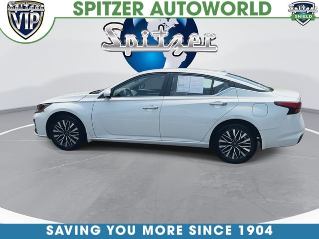 Certified Used 2023 White Nissan 2.5 SV image 6