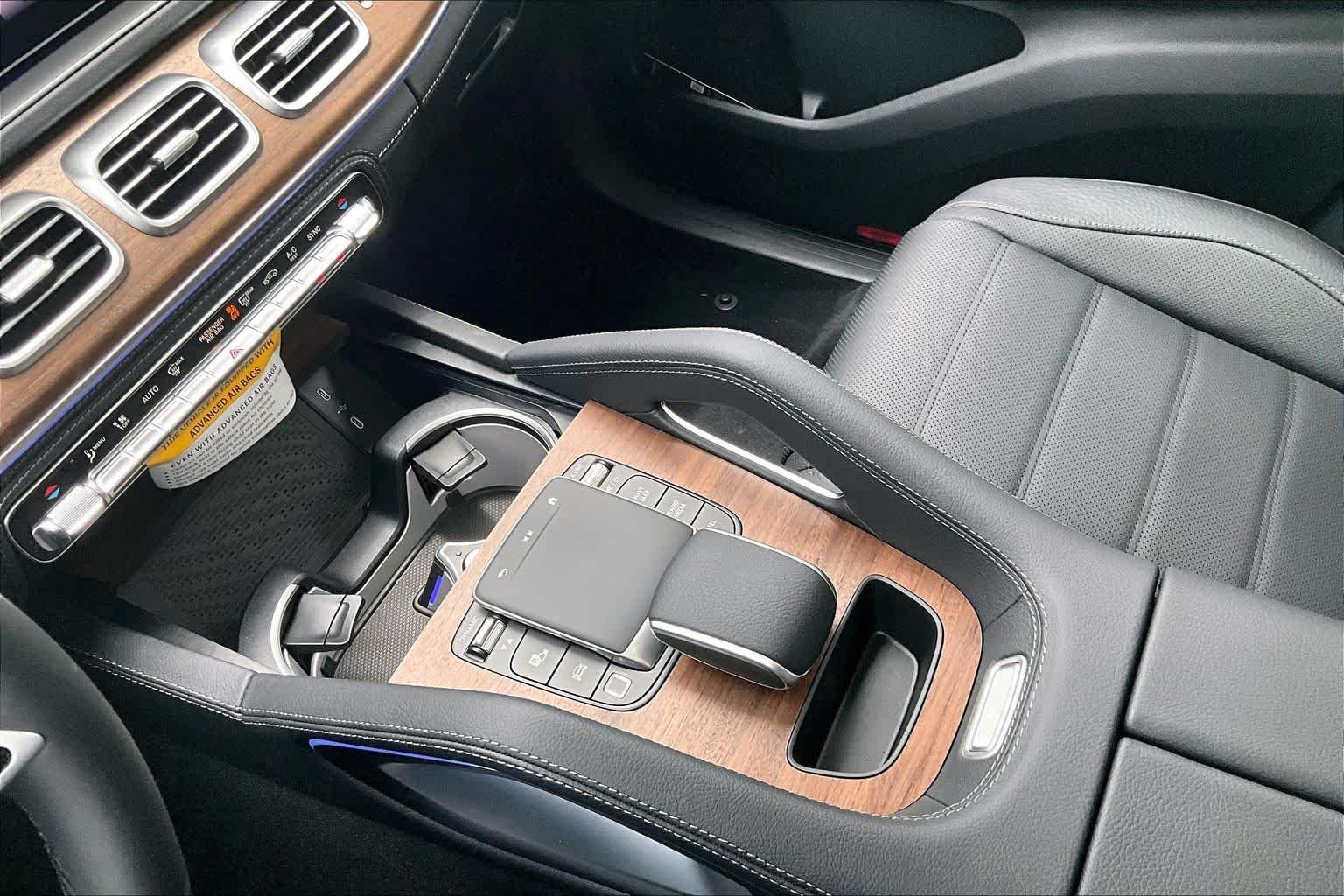 New 2026 Obsidian Black Metallic Mercedes-Benz GLE 350 image 11