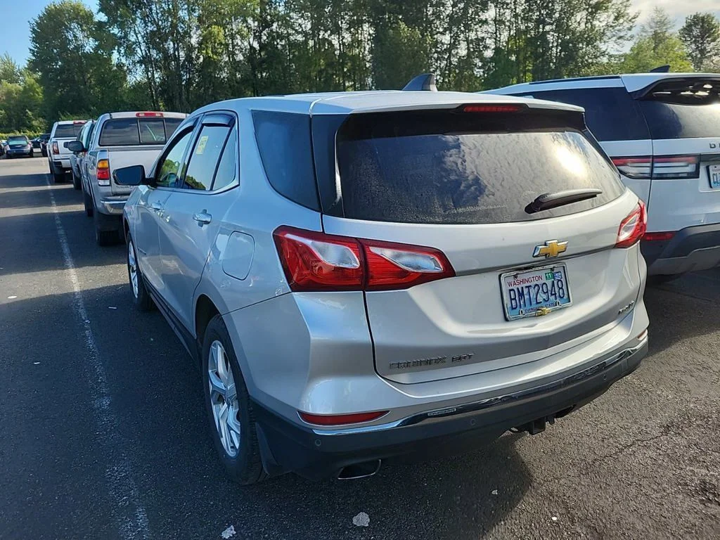 Used 2018 Silver Chevrolet LT image 4