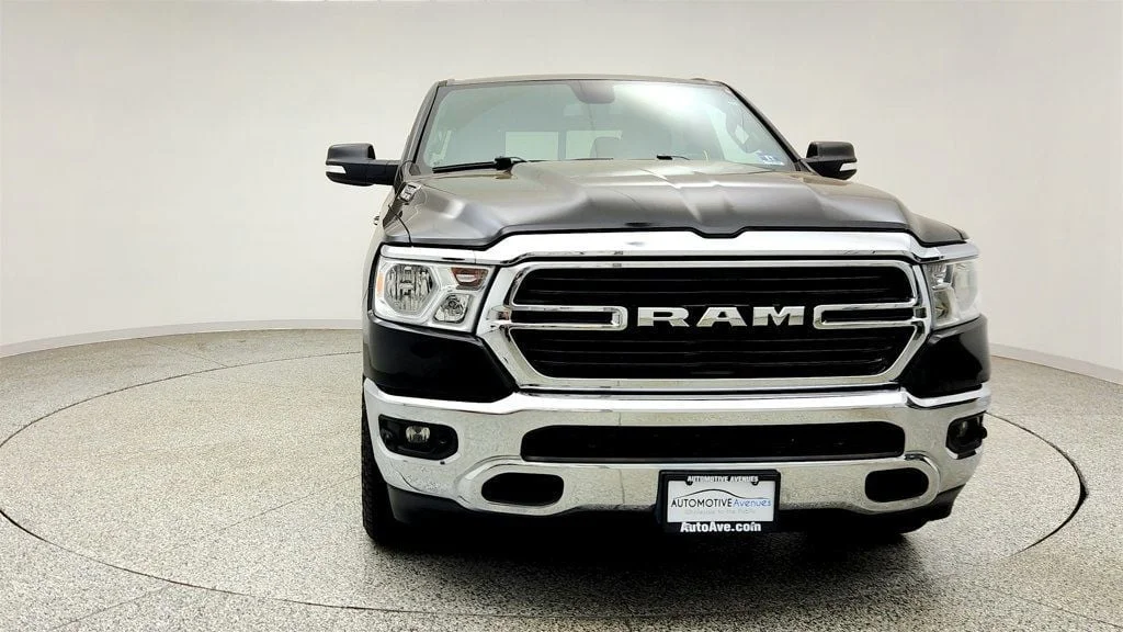 Used 2019 Diamond Black Crystal Pearlcoat Ram Big Horn 4x4 Crew Cab 5