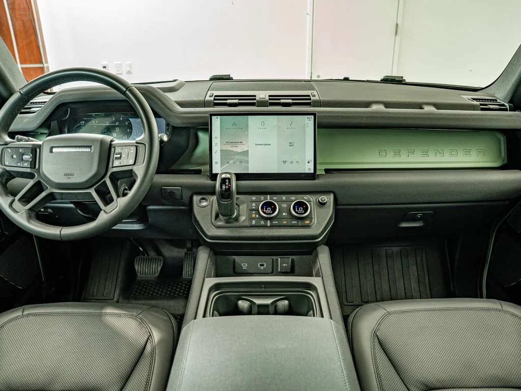 2023 Land Rover Defender 75th Edition - Photo 29