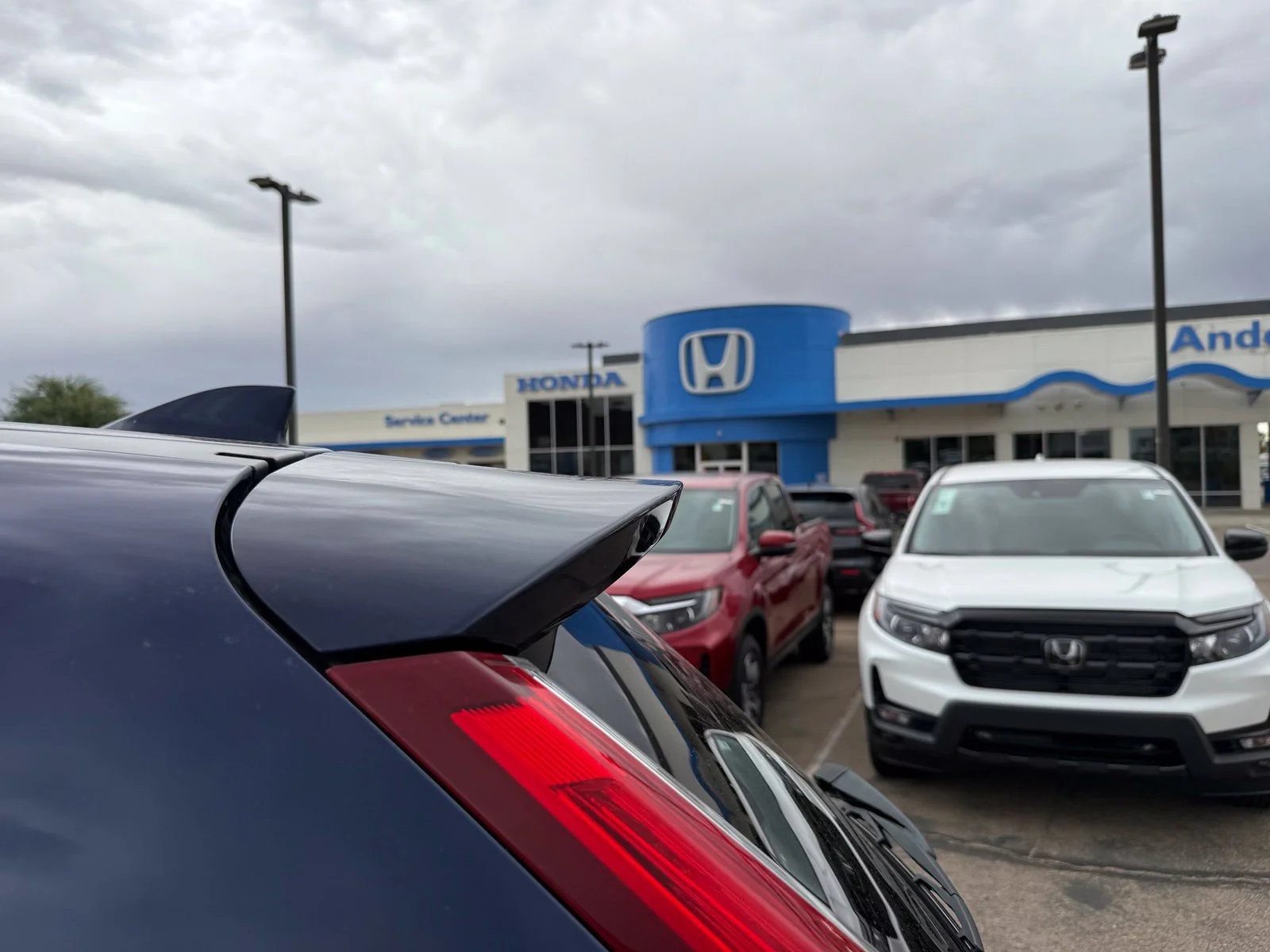 Used 2018 Blue Honda EX image 8