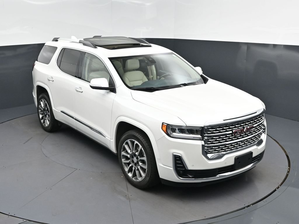2022 GMC Acadia Denali FWD's photo