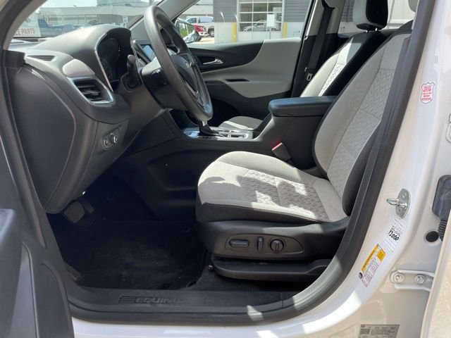 Used 2022 Summit White Chevrolet LT image 9
