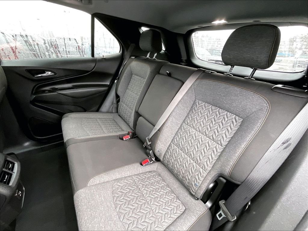Used 2022 White Chevrolet LT image 14