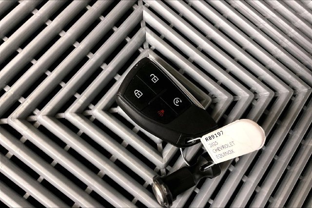 Used 2025 Sterling Gray Metallic Chevrolet LT image 11
