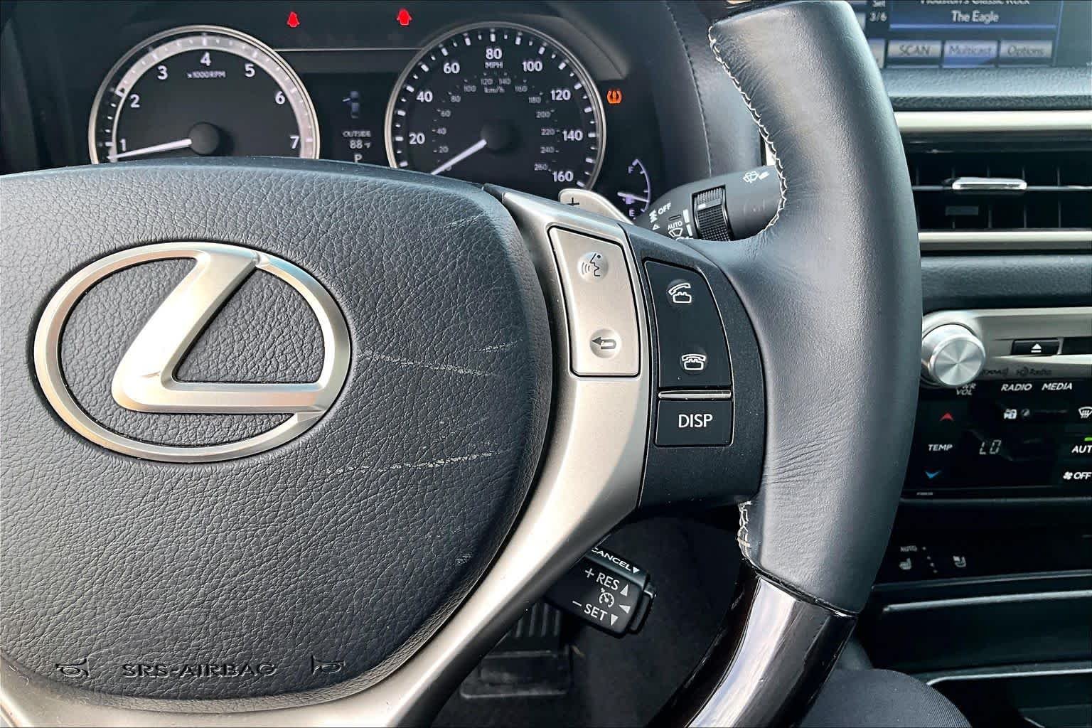 Used 2014 Liquid Platinum Lexus  image 21