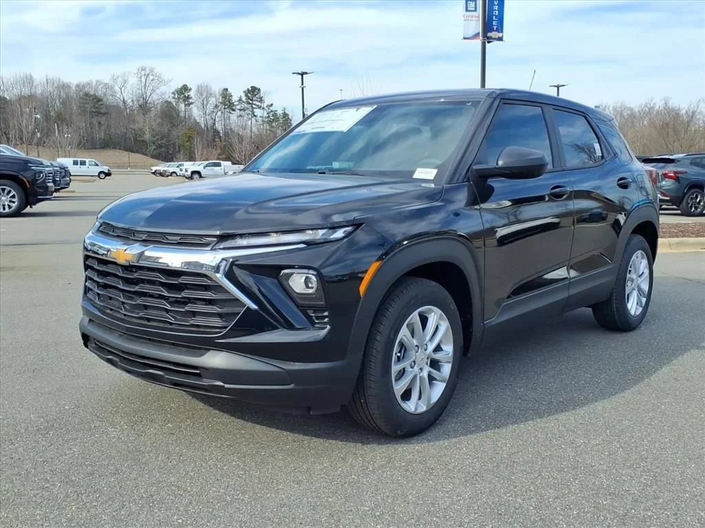 New 2026 Mosaic Black Metallic Chevrolet LT image 29
