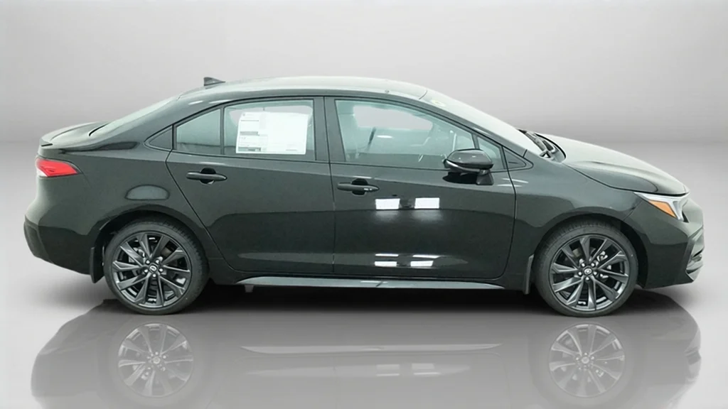 New 2027 Inked Toyota SE image 7