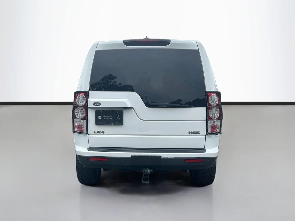 Used 2012 Fuji White Land Rover V8 image 4