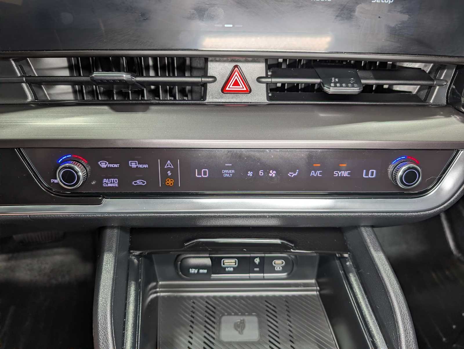 Certified Used 2023 Snow White Pearl Kia EX image 33