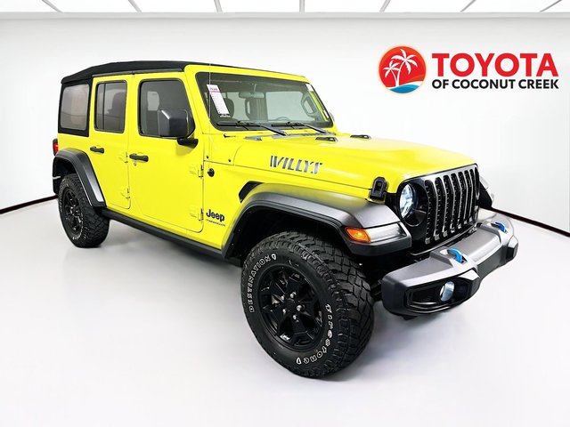 2023 Jeep Wrangler media 1
