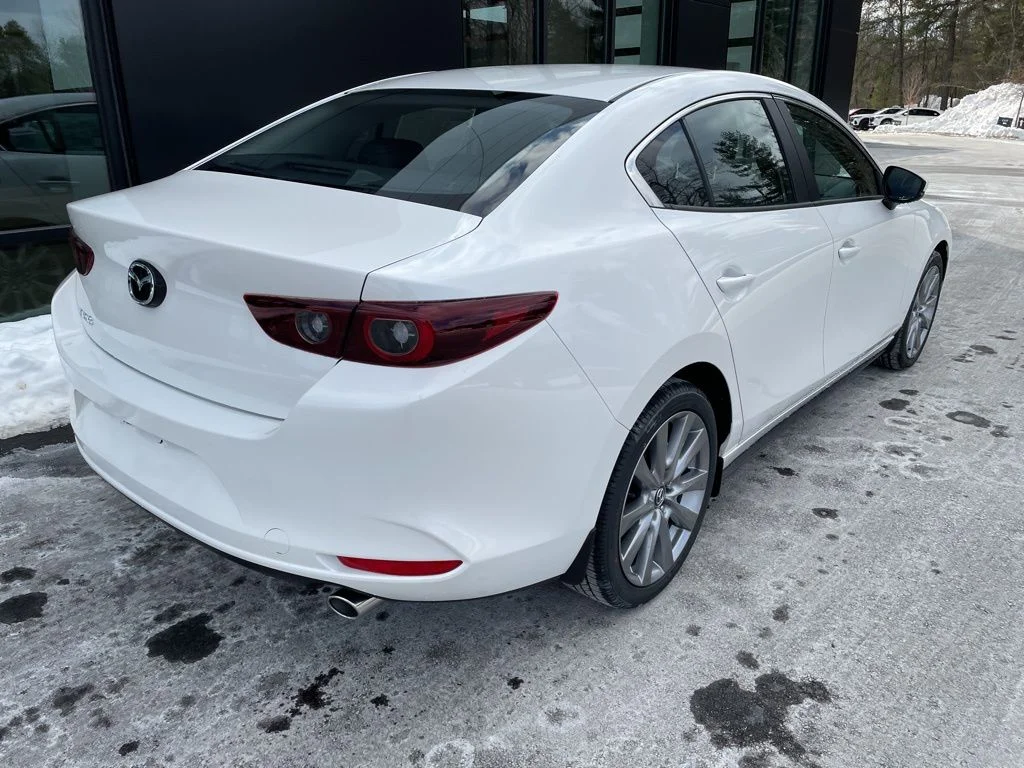 New 2026 Snowflake White Pearl Mazda 2.5 S Preferred image 7