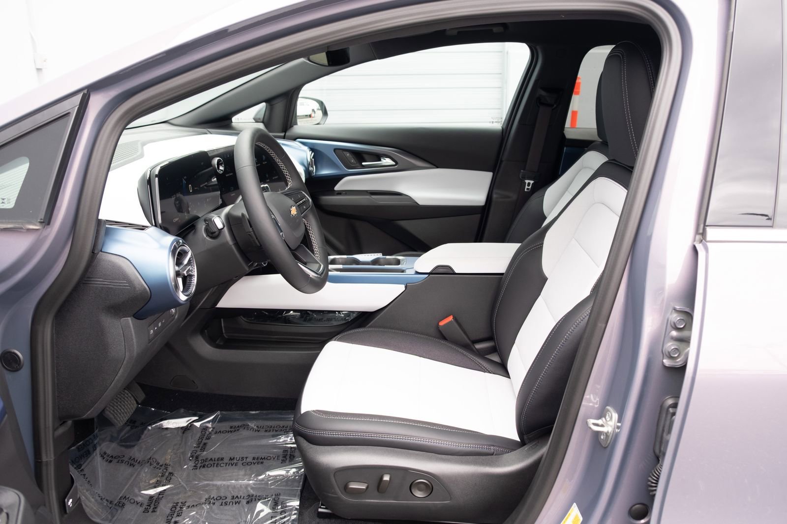 2026 Chevrolet Equinox EV 2LT - Photo 10