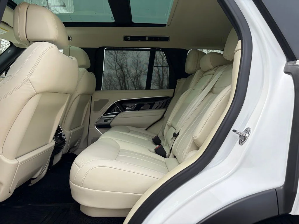 New 2025 White Land Rover SE image 13