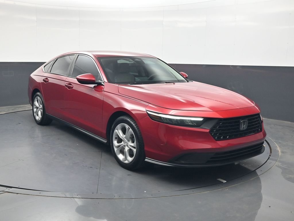 Used 2023  Honda LX image 2