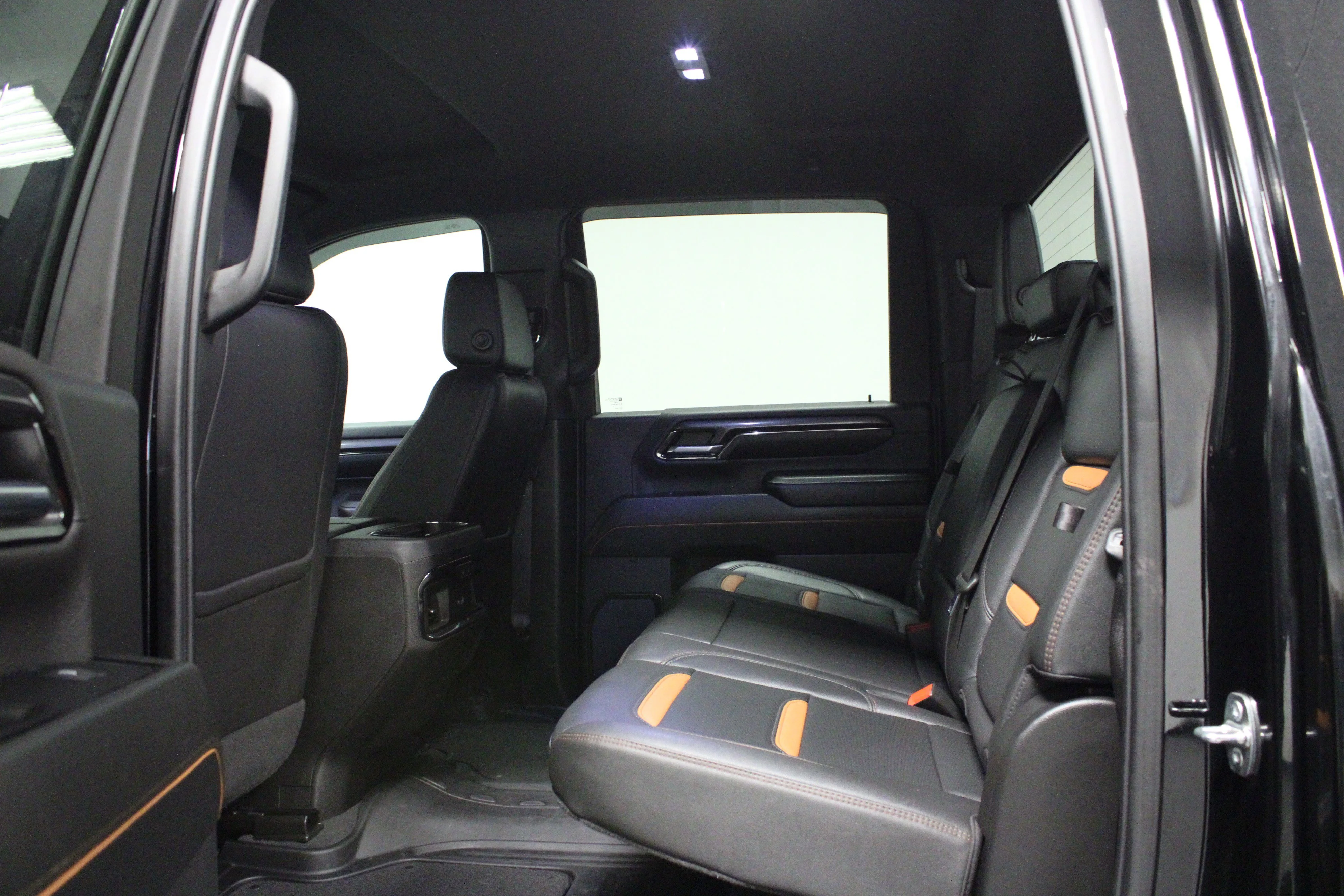 Used 2024 Onyx Black GMC AT4 image 13