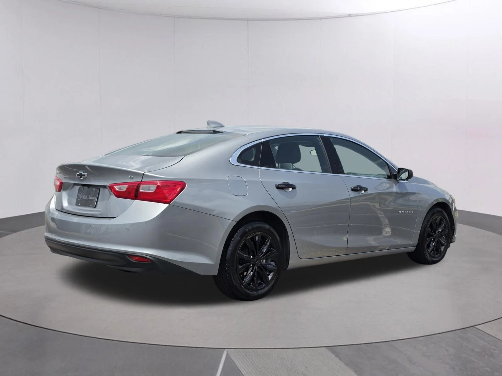 Used 2024 Sterling Gray Metallic Chevrolet LT image 6